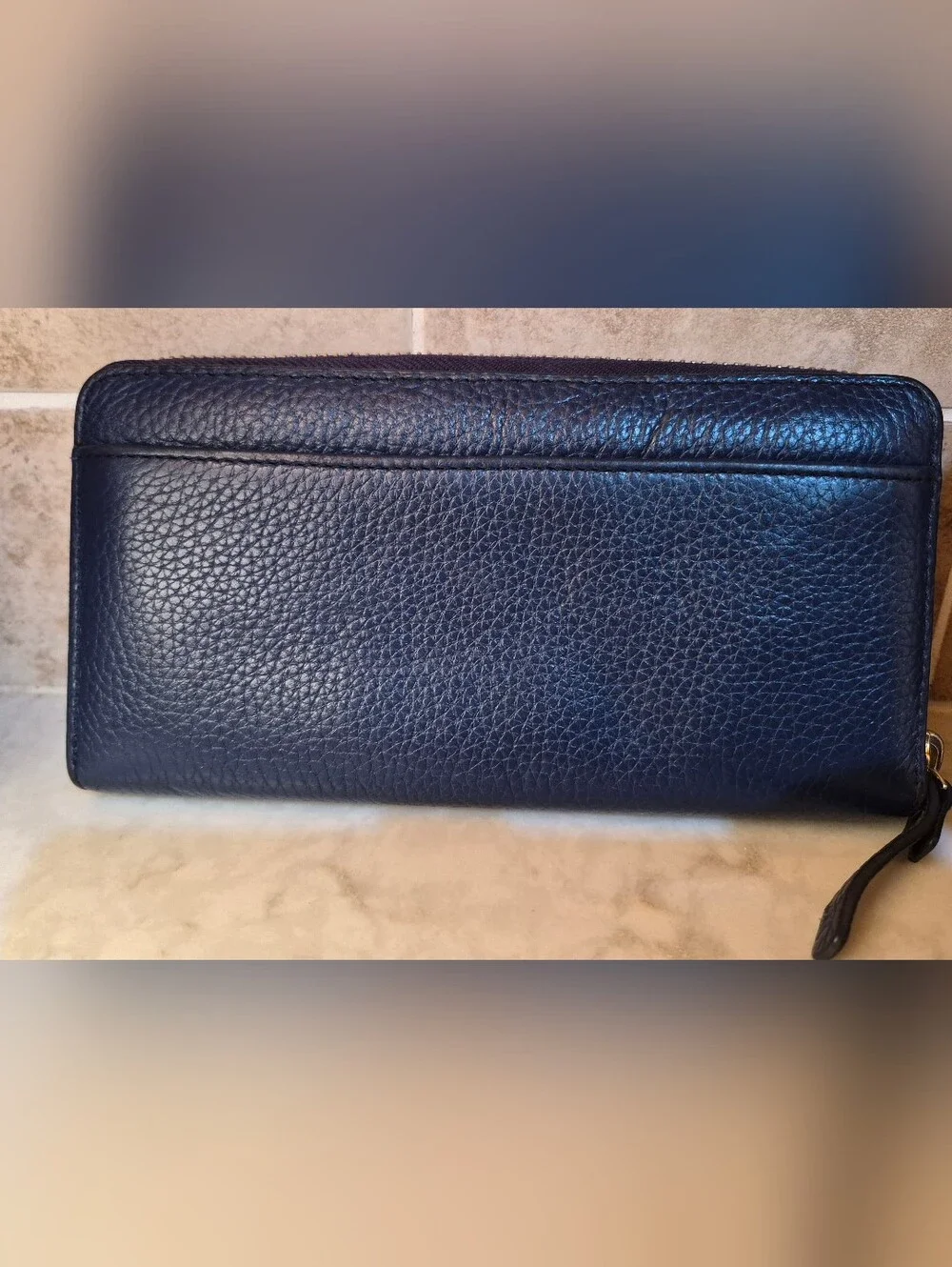 Kate Spade New York Staci Wallet in Navy Blue Pebbled Leather